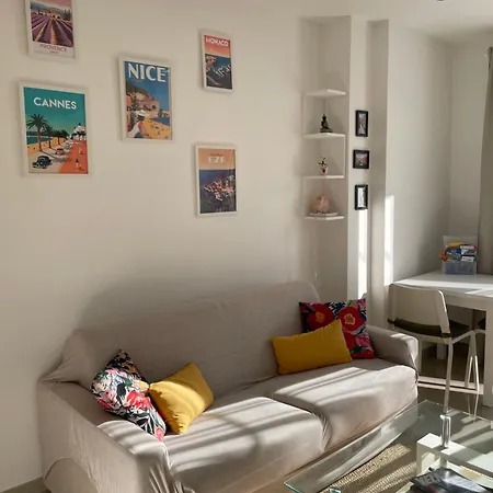 Apartamento Bright At Mimi's *