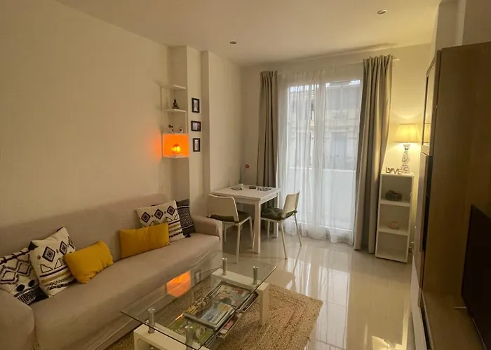 Appartement Bright At Mimi's Nice