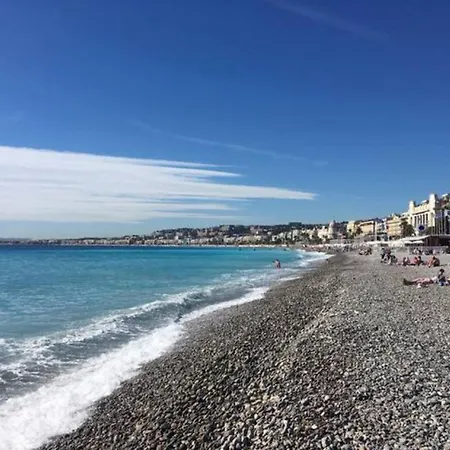 Bright At Mimi's Lägenhet